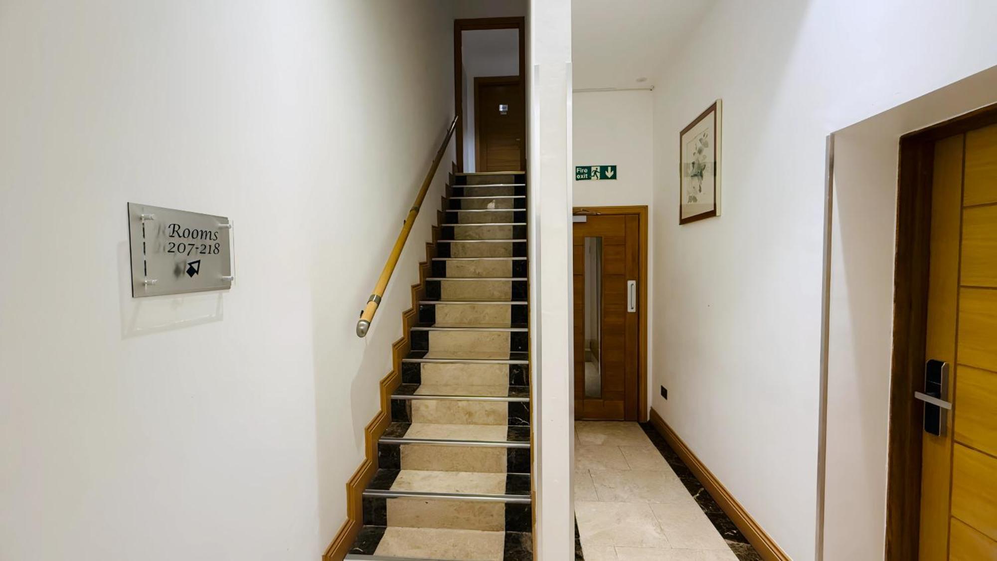 Osborne Aparthotel Eastbourne Exterior foto